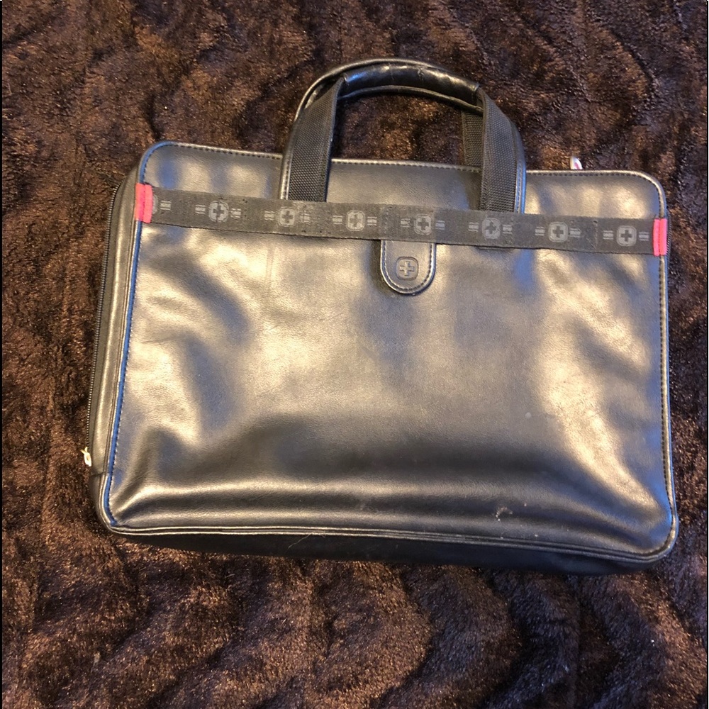 Wenger Folio bag multiple compartments,calculator